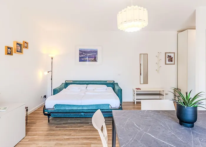 Casa Di Edi By Interhome Dervio